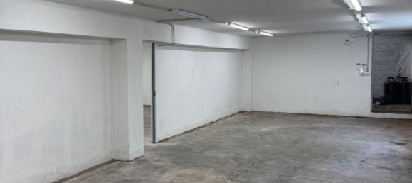 Lagerhaus in Varese, Italy 131m², Nr. 308065 16