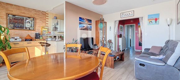 Apartamento de 4 dormitorios en Asnieres-sur-Seine, France No. 162163 4