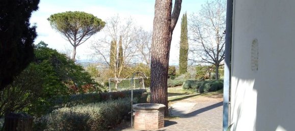 4 bedrooms Villa in Chiusi, Italy No. 179483 7