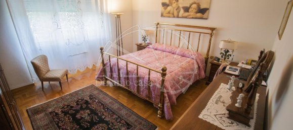 6 rooms House in Calenzano, Italy No. 21607 28