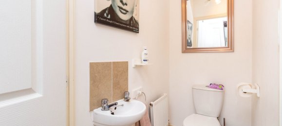  House in Telford, United Kingdom No. 2043 8