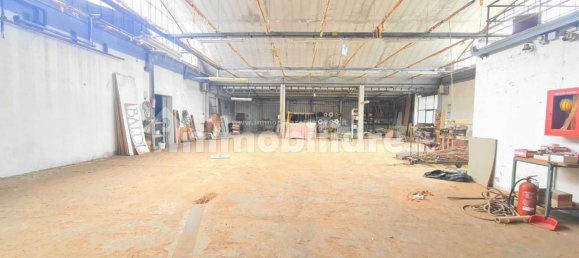 Almacén de 5 habitaciónes en Gambassi Terme, Italy No. 335407 12