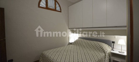 Apartamento de 1 dormitorio en Florence, Italy No. 330124 9