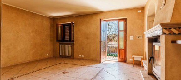 10 rooms House in Vigone, Italy No. 189602 13