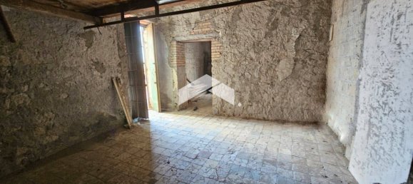 270m² Warehouse in Naples, Italy No. 377231 18