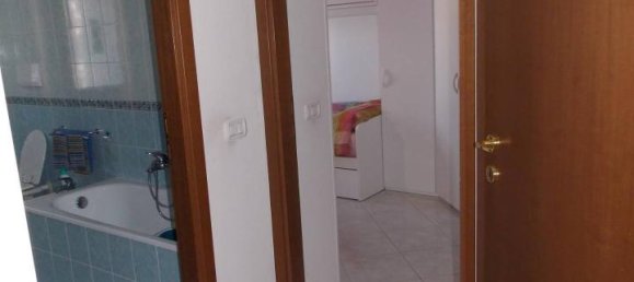 5 rooms Apartment in Colli del Tronto, Italy No. 111622 25
