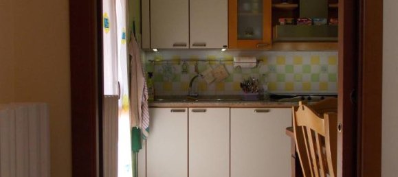 5 rooms Apartment in Colli del Tronto, Italy No. 111622 9