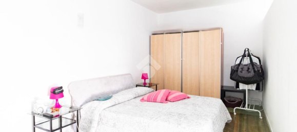 2 rooms Apartment in Pisa, Italy No. 124048 4