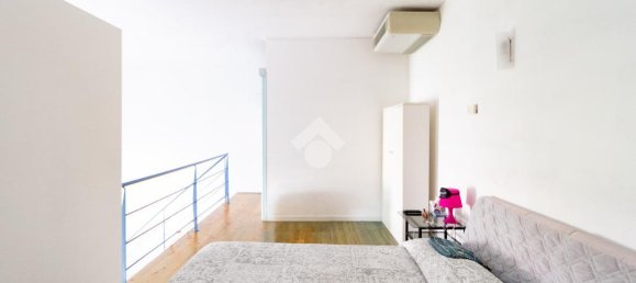 2 rooms Apartment in Pisa, Italy No. 124048 11