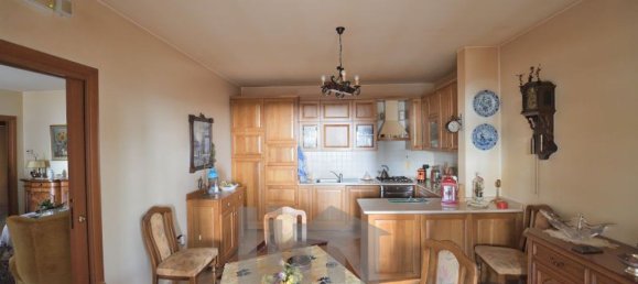 3 bedrooms Apartment in Bitetto, Italy No. 365270 7