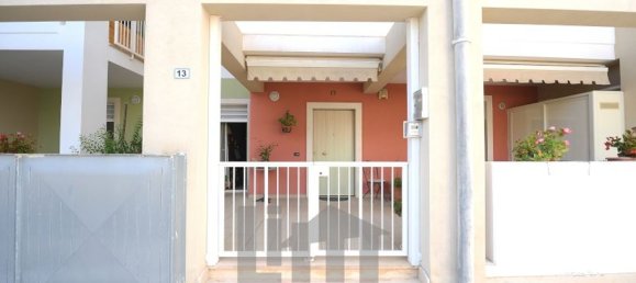 3 bedrooms Apartment in Bitetto, Italy No. 365270 15