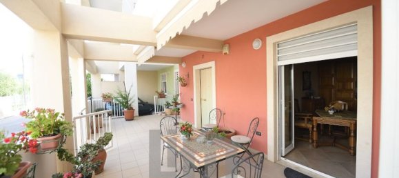 3 bedrooms Apartment in Bitetto, Italy No. 365270 16