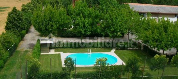 12 bedrooms House in Marcon, Italy No. 251008 5