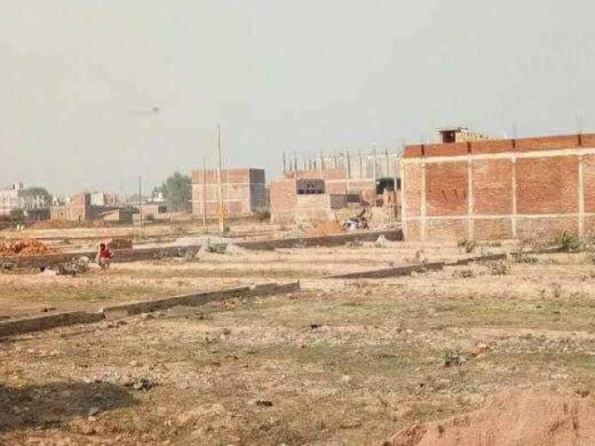  Land in Lucknow, India No. 29692