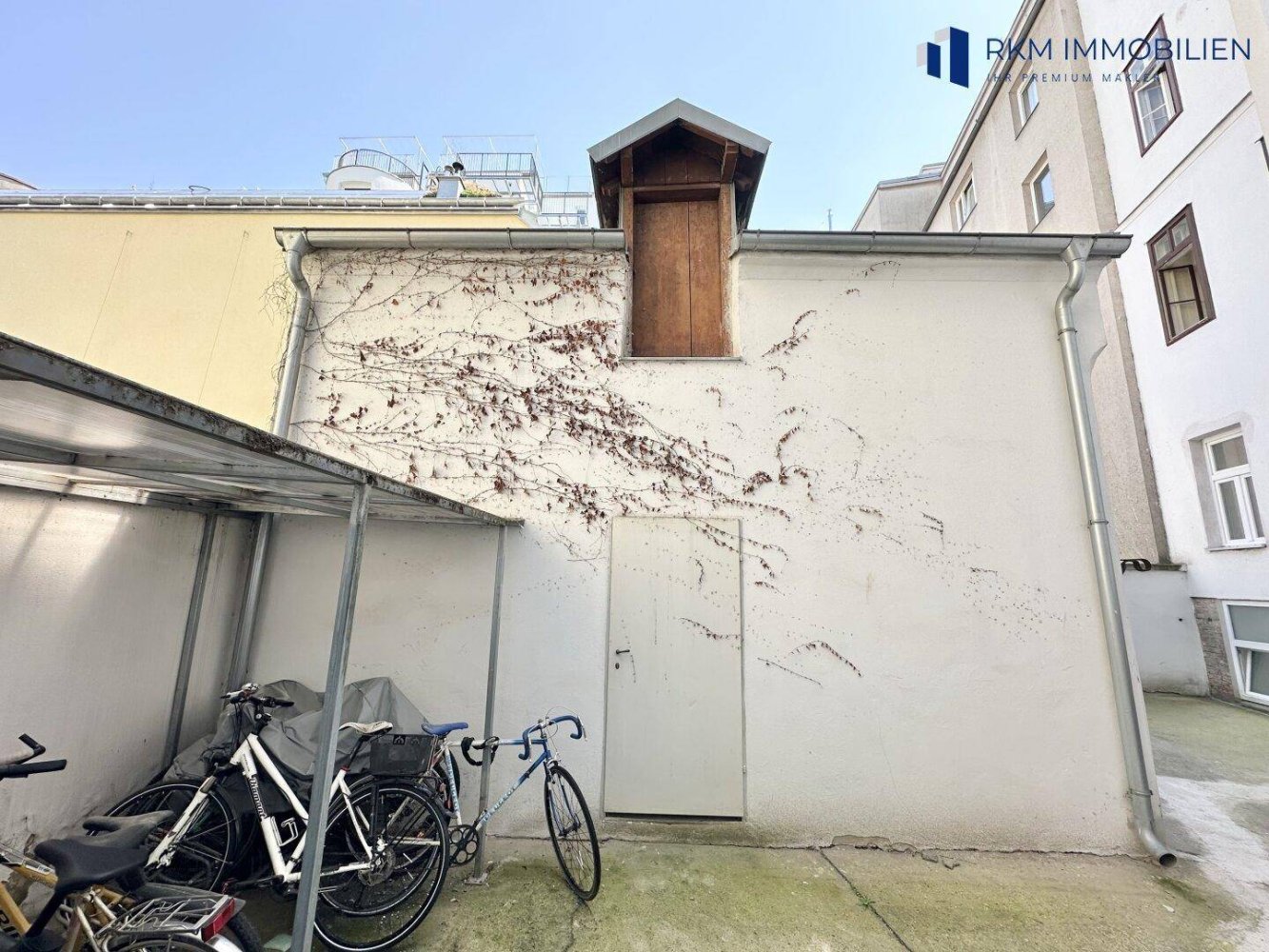 Almacén en Rudolfsheim-Funfhaus, Austria 52 m² No. 241691