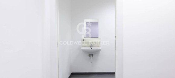 1غرفة عقار تجاري في Busto Arsizio, Italy رقم 378650 6