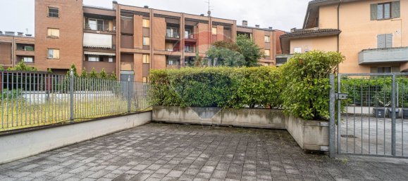 2 bedrooms House in Collecchio, Italy No. 370882 13