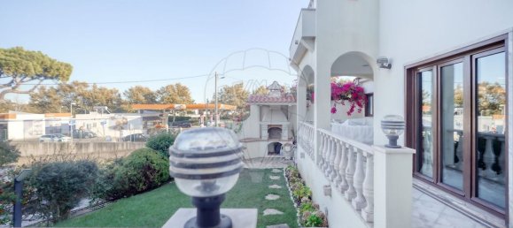 5 bedrooms House in Cascais, Portugal No. 49188 18