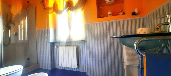 4 غرف نوم فيلا في Genoa, Italy رقم 327756 26