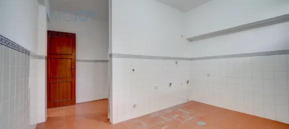 7 Schlafzimmer Haus in Corroios, Portugal, Nr. 137079 36