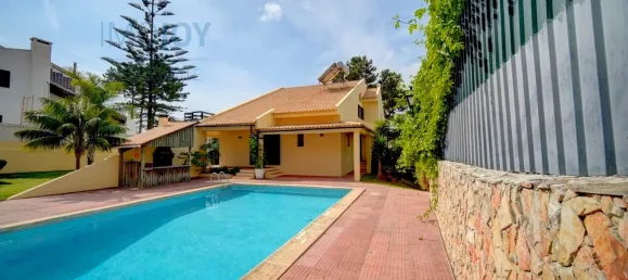 7 Schlafzimmer Haus in Corroios, Portugal, Nr. 137079 3