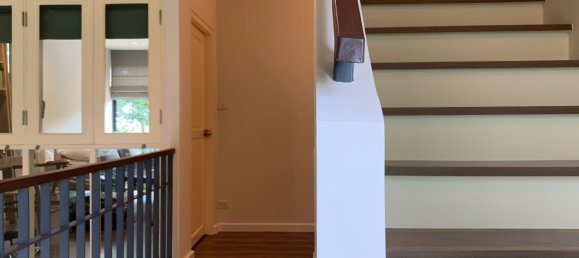 Таунхаус с 3 спальнями в Ча-ам, Таиланд № 67119 9