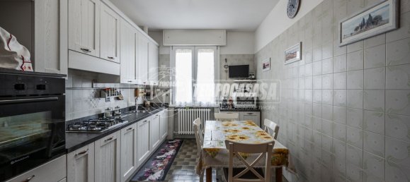 4 rooms Apartment in Medesano, Italy No. 305129 23