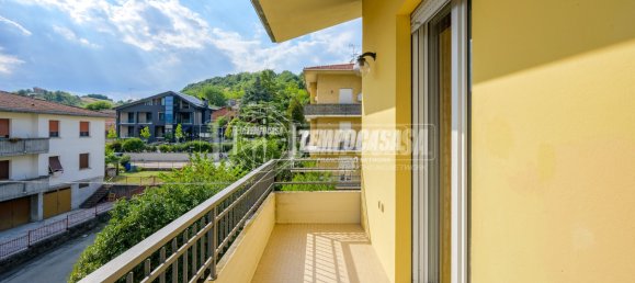 4 rooms Apartment in Medesano, Italy No. 305129 17