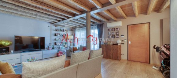 3 bedrooms House in Padua, Italy No. 325735 4