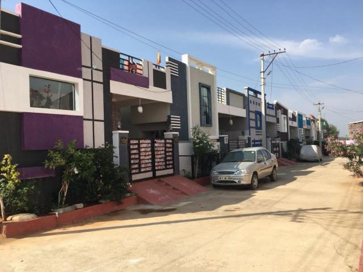 2 bedrooms House in Hyderabad, India No. 54391