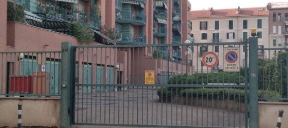 32m² Garage in Turin, Italy No. 268111 2