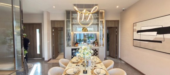 Casa de 4 dormitorios en Pattaya, Thailand No. 67396 8