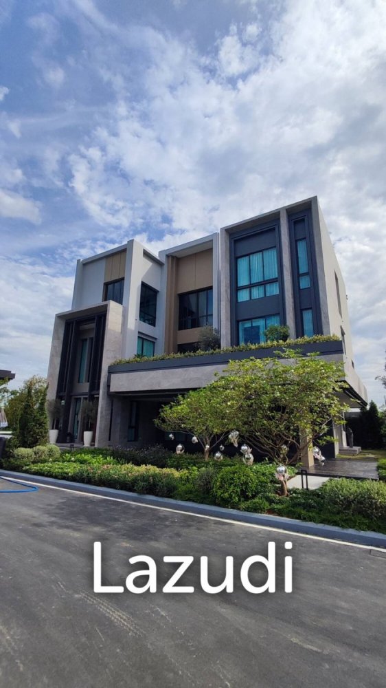 5 bedrooms Cafe / restaurant in Saphan Sung, Thailand No. 16959