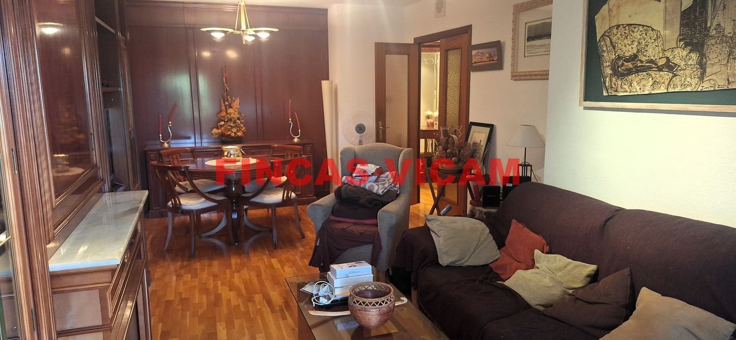 4 bedrooms Apartment in Huesca, Spain No. 253691