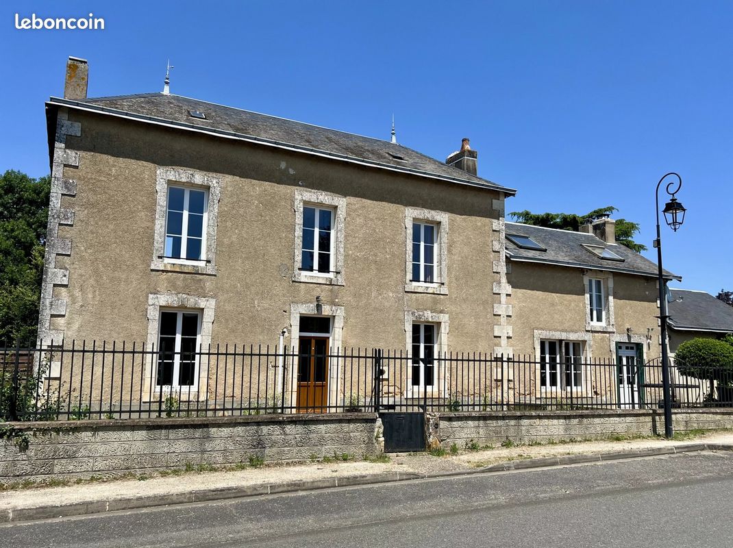 3 غرف نوم تاون هاوس في Vienne, France رقم 335700