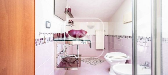 2 bedrooms Apartment in Rome, Italy No. 356945 11