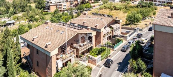 2 bedrooms Apartment in Rome, Italy No. 356945 3