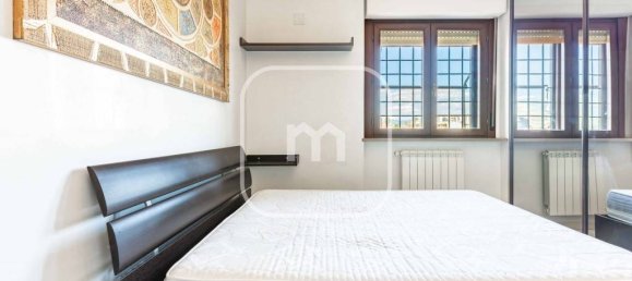 2 bedrooms Apartment in Rome, Italy No. 356945 8