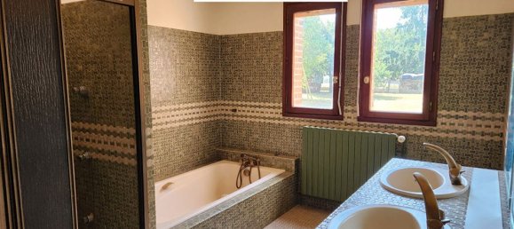 Casa de 5 dormitorios en Tigy, France No. 246556 11