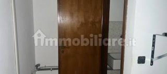 3 rooms Commercial property in Turin, Italy No. 123657 11