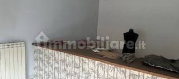 3 rooms Commercial property in Turin, Italy No. 123657 8