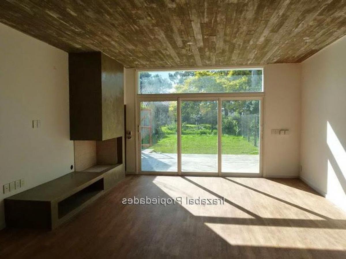 3 غرف نوم منزل في Montevideo, Uruguay رقم 5154