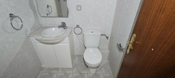 4 bedrooms Apartment in Tarragona, Spain No. 135545 9