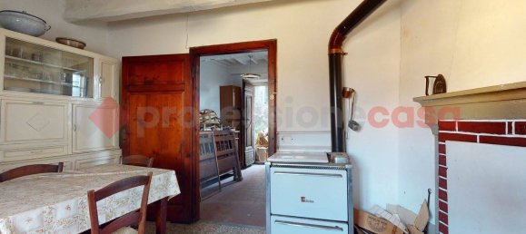 Casa de 5 divisões em Bagni di Lucca, Italy N.º 237865 6