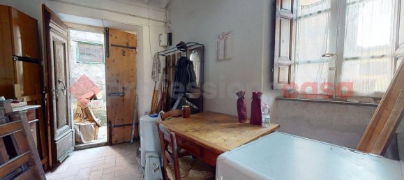 Casa de 5 divisões em Bagni di Lucca, Italy N.º 237865 21