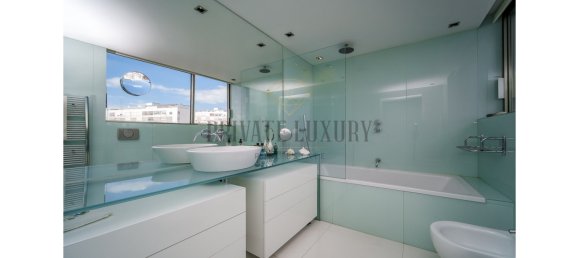 3 bedrooms Duplex in Lisbon, Portugal No. 105227 22