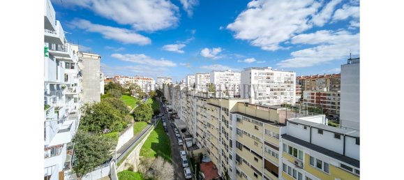 3 bedrooms Duplex in Lisbon, Portugal No. 105227 26