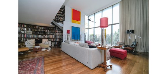 3 bedrooms Duplex in Lisbon, Portugal No. 105227 2