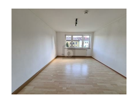 2 rooms Apartment in Hof, Germany No. 232043