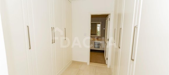 4 bedrooms Villa in Dubai, UAE No. 27999 26